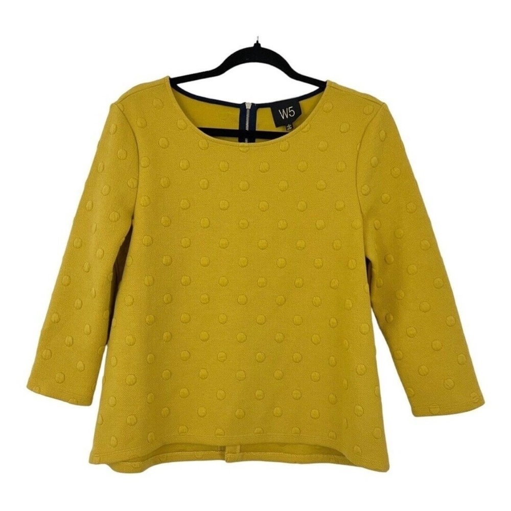 W5 Womens Size Medium Swiss Dot 3/4 Sleeve Knit Top